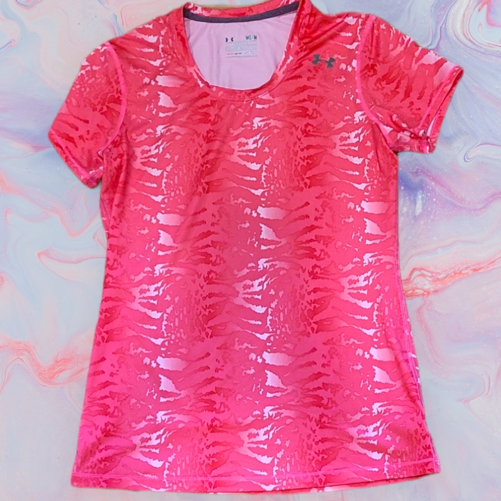 Under Armour Heat Gear Fitted Workout Tee Size Medium